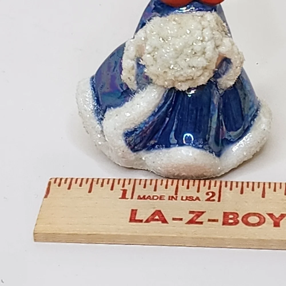Vintage Christmas Decor Snow Girl Figurine Porcelain Glitter Iridescent - Picture 10 of 10